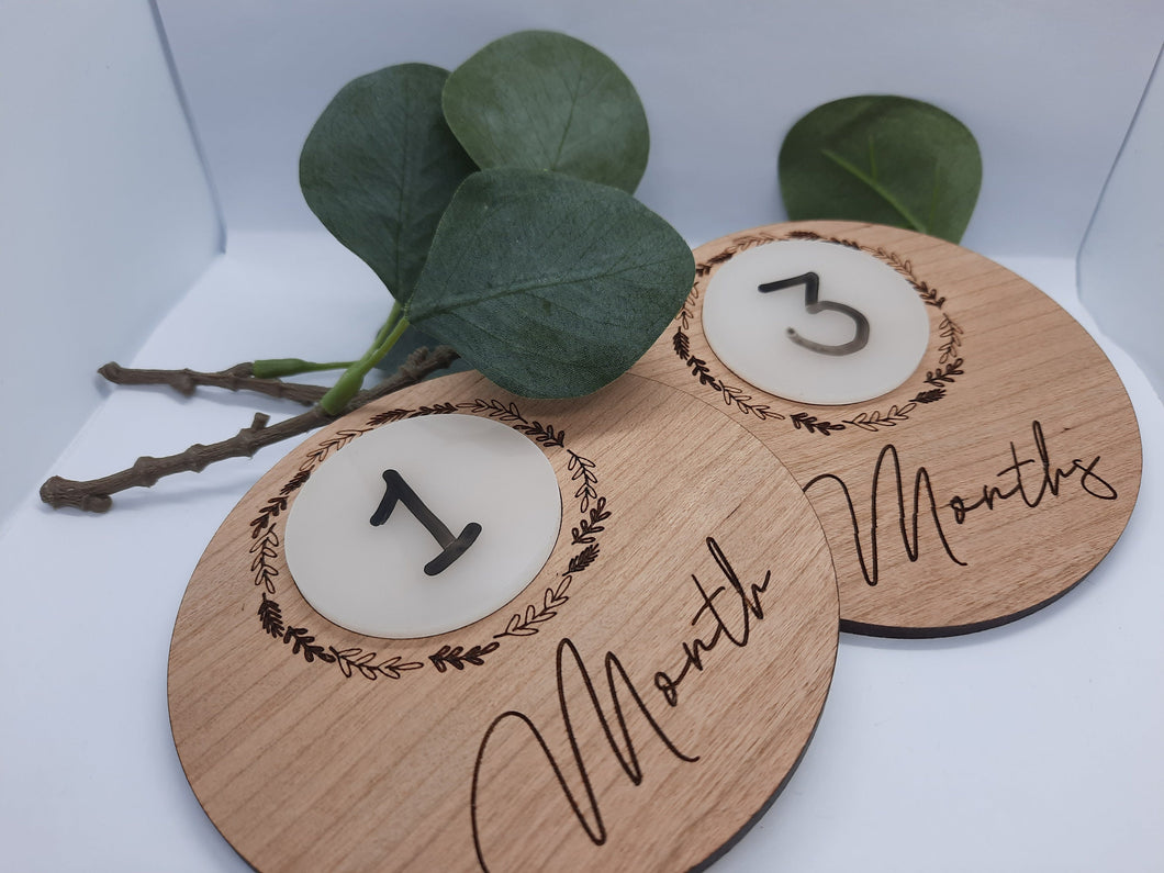 2 piece Wooden Baby Milestone Discs