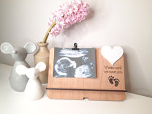 Load image into Gallery viewer, Wooden Baby Scan Plaque
